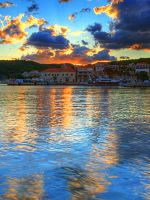 Water Reflecti...