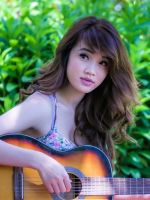 Girl with guitar