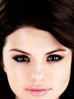 Selena-Gomez-Portrait