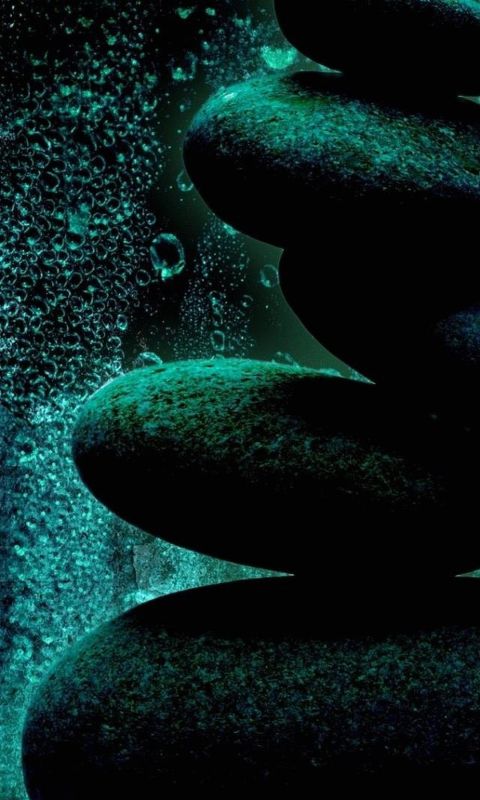 Underwater rock and water droplets