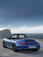 Sports Car At The Beach IPhone   Plus Wallpaper