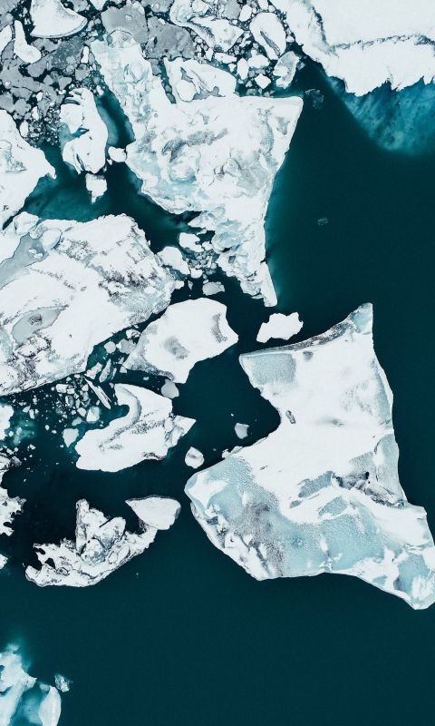 white ice on body of water during daytime wallpaper