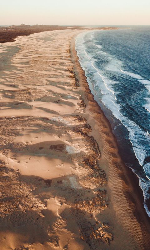 beach during daytime wallpaper