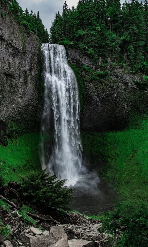 waterfalls landscape during daytime wallpaper