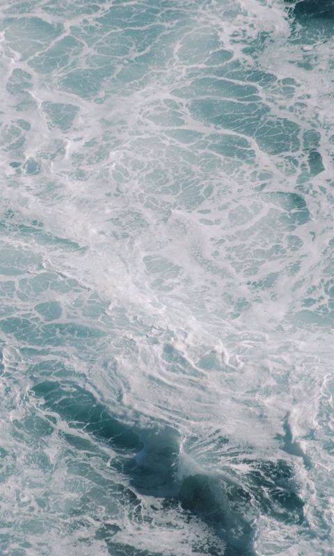 white and blue water waves wallpaper